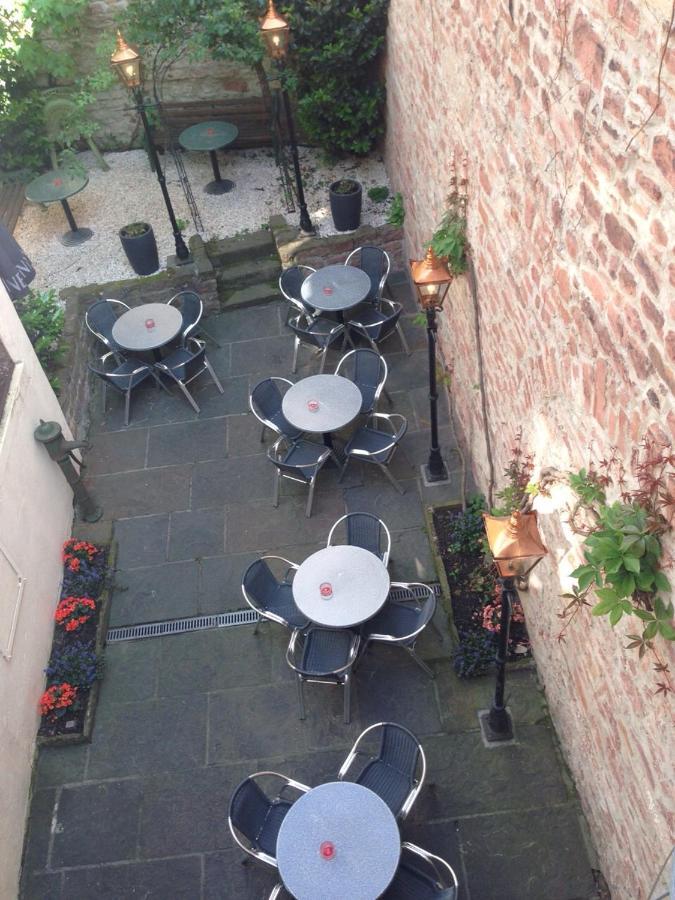 The Dubliner Hotel & Irish Pub Heidelberg Bagian luar foto